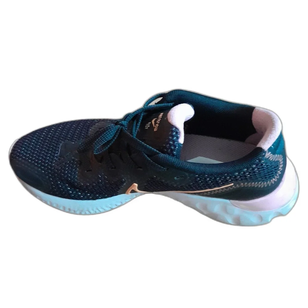 Nike Renew Run Women’s Size 6 Black  Athletic Running Shoes Sneakers CK6360-001